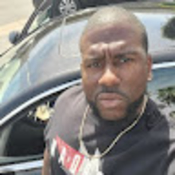 Meet your Posher, Nick - Picture 1 of 1